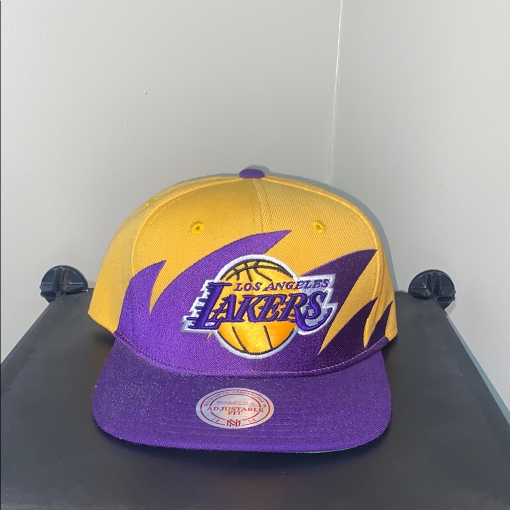Mitchell & Ness Yellow Cap